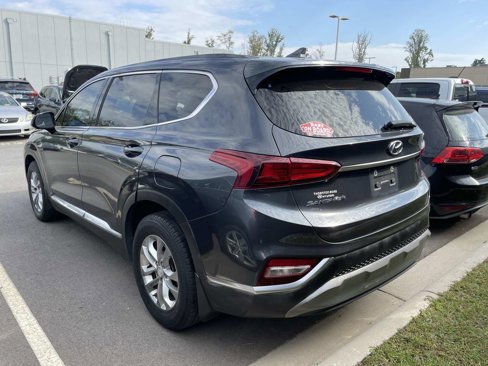 Used 2020 Hyundai Santa Fe SEL w/ Cargo Package image 3