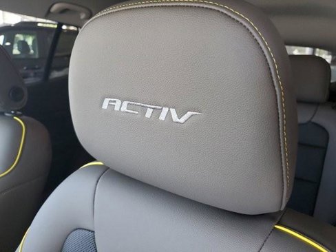 New 2025 Chevrolet Trax ACTIV w/ Driver Confidence Package image 18