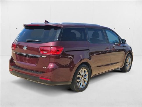 Used 2019 Kia Sedona EX image 5
