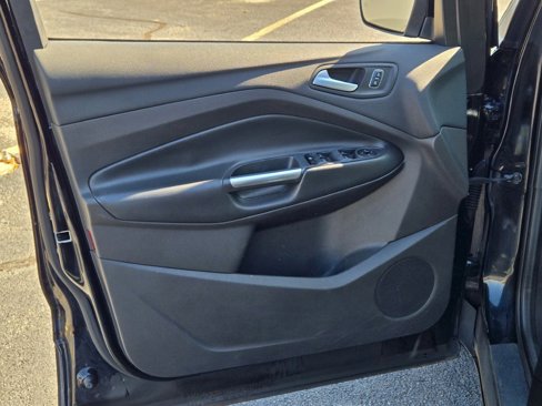Used 2018 Ford Escape SEL image 19