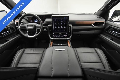 Used 2025 GMC Yukon Denali image 15