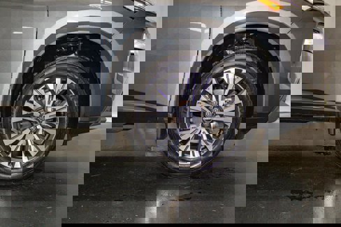Used 2023 Nissan Rogue SV image 7