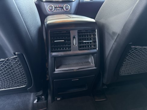 Used 2017 Mercedes-Benz GLE 350 image 32