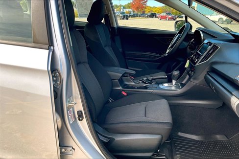 Used 2019 Subaru Impreza 2.0i Premium image 7