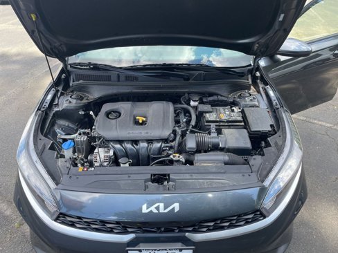 Used 2024 Kia Forte LXS image 28