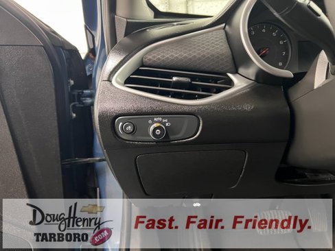 Used 2024 Chevrolet Malibu LT image 29