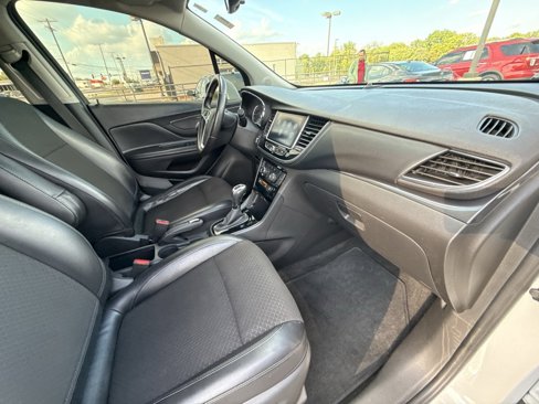 Used 2019 Buick Encore Preferred image 40