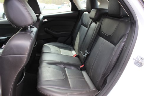 Used 2014 Ford Focus SE w/ Equipment Group 201A image 32