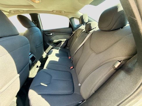 Used 2013 Dodge Dart SXT image 23