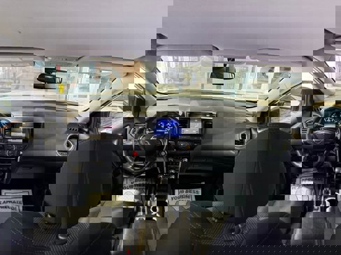 Used 2019 Nissan Pathfinder SV image 27