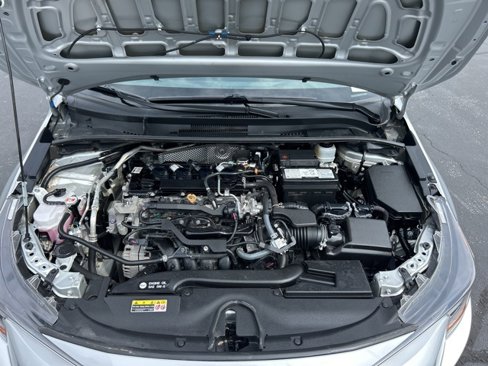 Used 2024 Toyota Corolla LE image 11