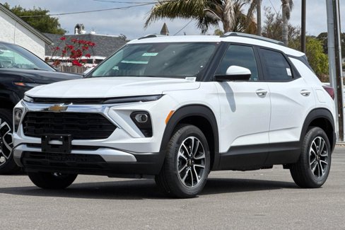 New 2025 Chevrolet TrailBlazer LT w/ Convenience Package image 8