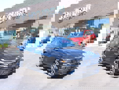 New 2025 Hyundai Elantra Sport image 1