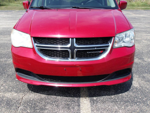 Used 2012 Dodge Grand Caravan SXT image 27