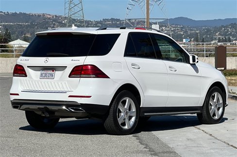 Used 2018 Mercedes-Benz GLE 350 4MATIC image 4