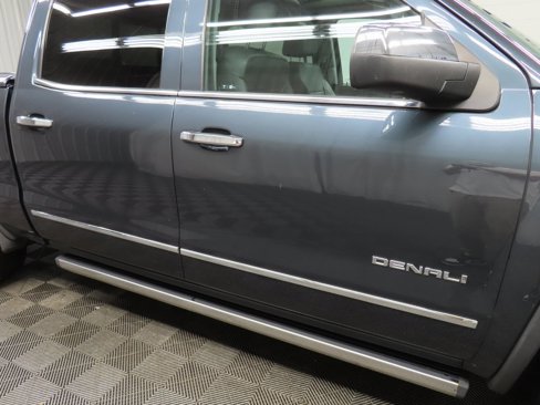 Used 2018 GMC Sierra 1500 Denali w/ Denali Ultimate Package image 28