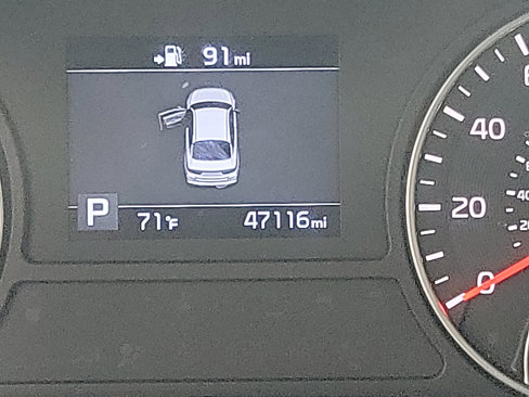 Used 2020 Kia Optima S image 8