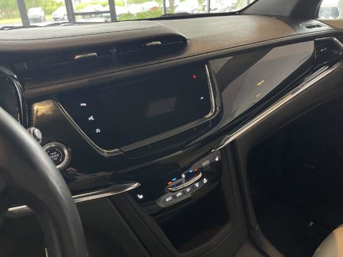 Certified 2022 Cadillac XT6 Sport w/ Technology Package image 14