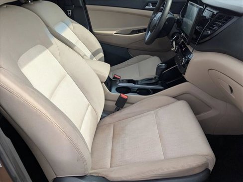 Used 2017 Hyundai Tucson SE image 19