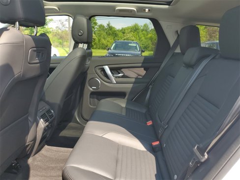 Used 2024 Land Rover Discovery Sport S image 27