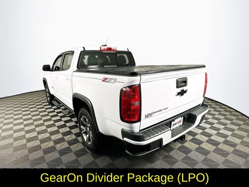Used 2017 Chevrolet Colorado Z71 w/ LPO, Gearon Divider Package image 7