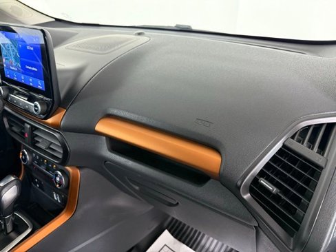 Used 2021 Ford EcoSport SE w/ SE Convenience Package image 38