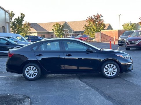 Used 2021 Kia Forte Sedan image 3