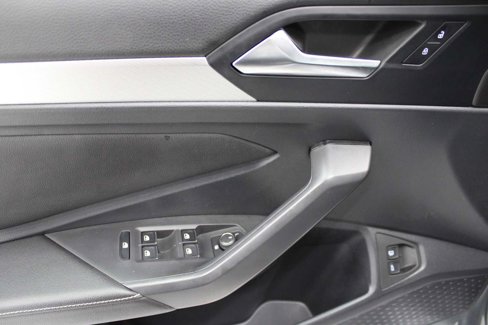 Used 2023 Volkswagen Jetta Sport image 15