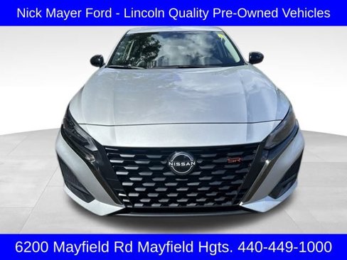 Used 2023 Nissan Altima 2.5 SR image 2