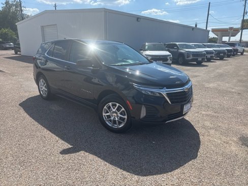 Used 2022 Chevrolet Equinox LT image 3