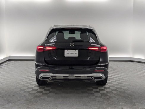 Used 2024 Mercedes-Benz GLC 300 image 9