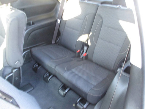 Used 2023 GMC Acadia SLE w/ Driver Convenience Package image 19