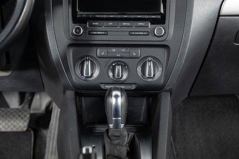Used 2014 Volkswagen Jetta SE image 36
