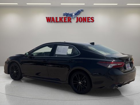Used 2023 Toyota Camry XSE image 5