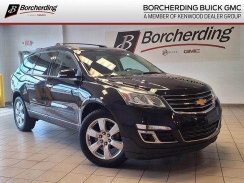 Used 2017 Chevrolet Traverse LT w/ Style and Technology Package image 1