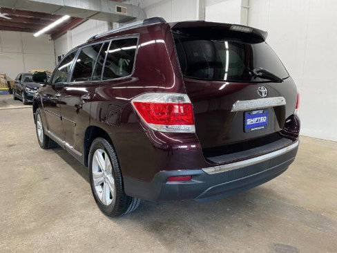 Used 2012 Toyota Highlander Limited image 3