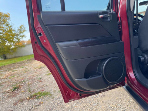 Used 2015 Jeep Patriot Sport w/ Power Value Group image 38