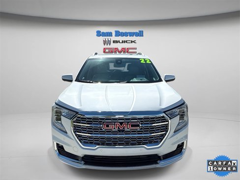 Used 2022 GMC Terrain Denali w/ Denali Premium Package image 2