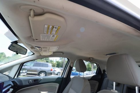 Used 2020 Ford EcoSport S image 31