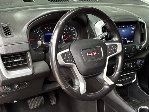 Certified 2022 GMC Terrain SLT image 11