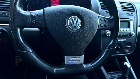 Used 2007 Volkswagen GTI 4-Door image 17