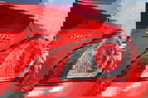 Used 2012 Hyundai Genesis 3.8 image 13