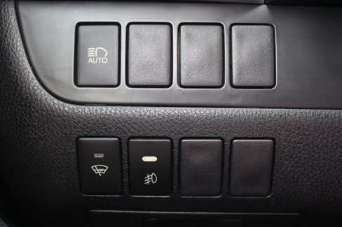 Used 2019 Toyota Highlander LE image 24