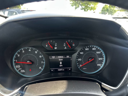Used 2018 Chevrolet Equinox LT image 25