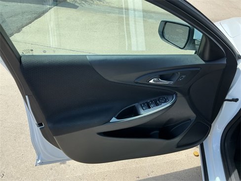 Used 2023 Chevrolet Malibu LT image 26