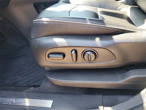 Used 2019 GMC Terrain Denali image 15