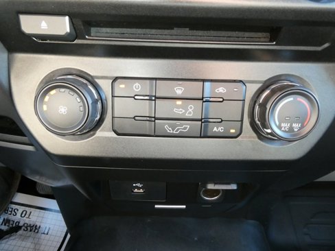 Used 2018 Ford F150 XLT w/ FX4 Off-Road Package image 23