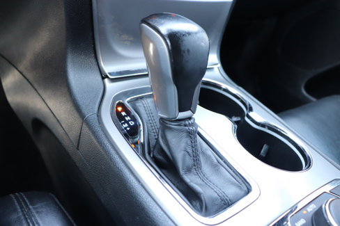 Used 2020 Jeep Grand Cherokee Limited w/ Luxury Group II image 42