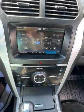 Used 2015 Ford Explorer Limited w/ Equipment Group 301A image 19