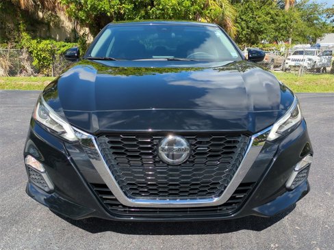 Used 2022 Nissan Altima 2.5 SV image 9